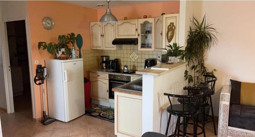 Charmante Maison Au Calme Sainte-Maure ภายนอก รูปภาพ